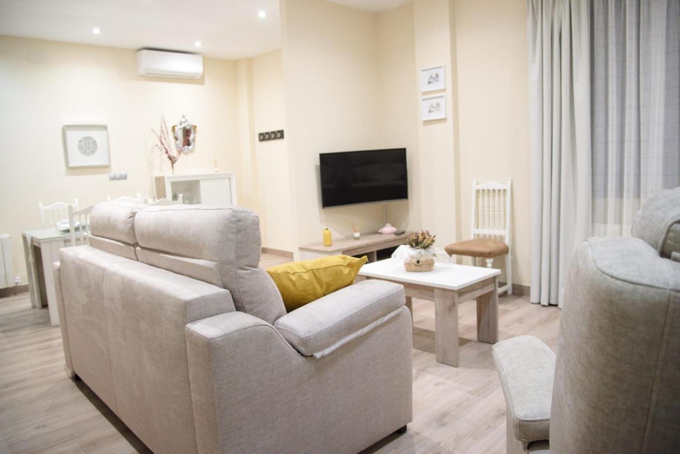 Dona Bernabela Apartment *